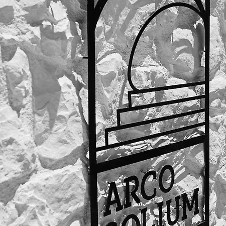 Arco Solium 호텔 3*