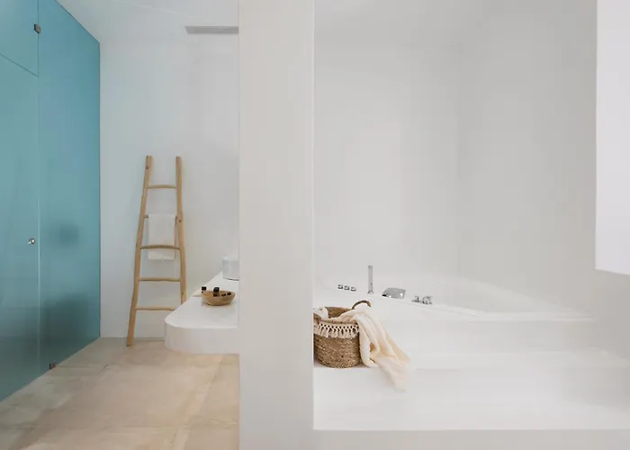 Arco Solium 3* Adamantas (Milos)