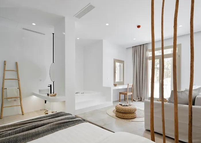 Arco Solium Hotel Adamantas (Milos)