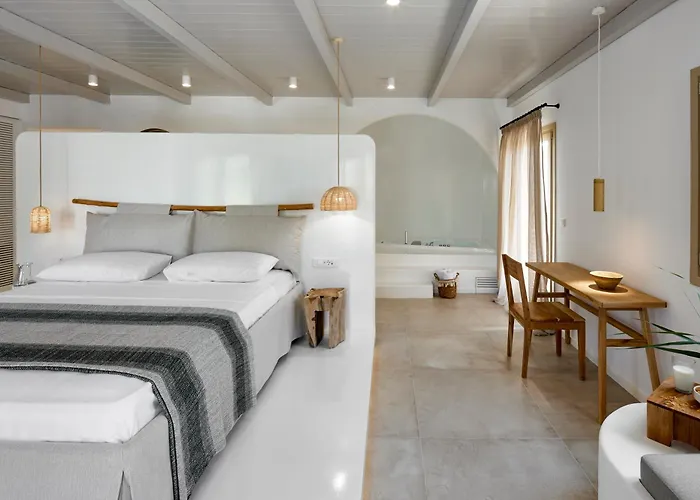 Arco Solium Hotel Adamantas (Milos)