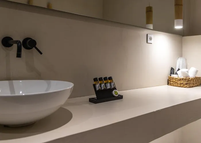 Arco Solium 3* Adamantas (Milos)