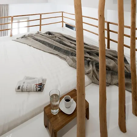 Arco Solium Adámasz