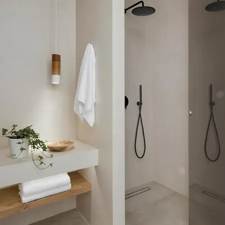 Arco Solium 3* Adámasz