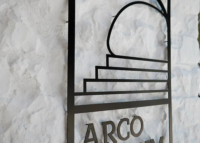 מלון Arco Solium