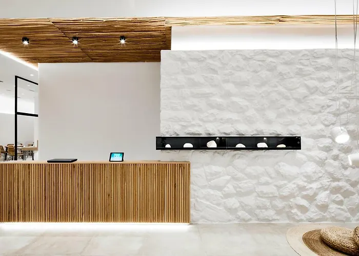 Arco Solium מלון 3*